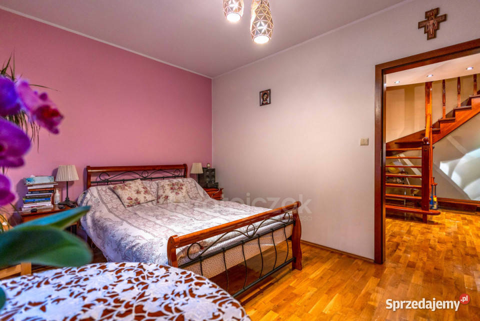 Dom wolnostojący do sprzedania Rumia 154m2