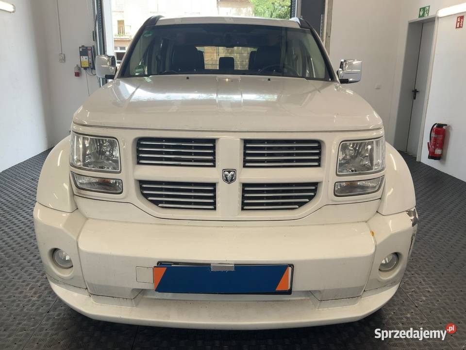 dodge nitro 40 4x4 Oleśnica