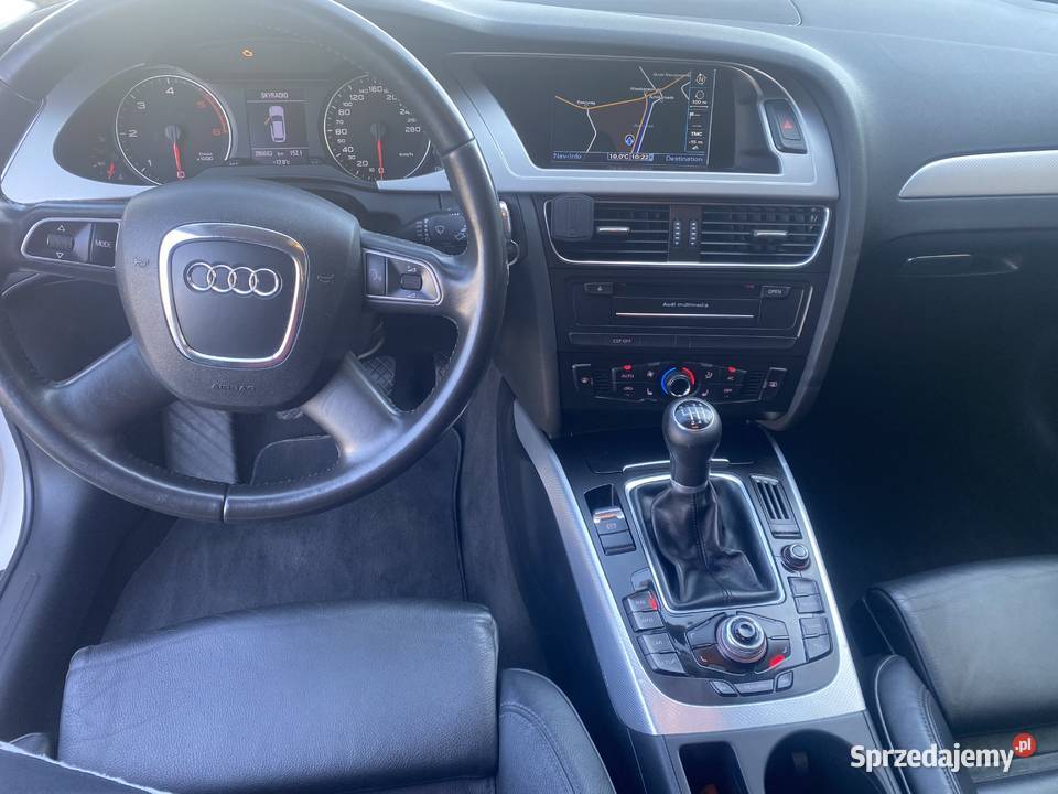 Audi a4 b8 170 pełna wyposażenia Warszawa