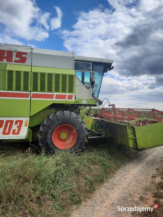 CLAAS Mega 203 świętokrzyskie Ostrowiec Świętokrzyski