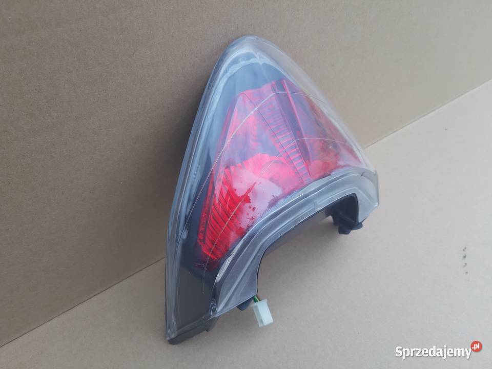 HONDA CBR 125 JC34 LAMPA TYŁ TYLNA