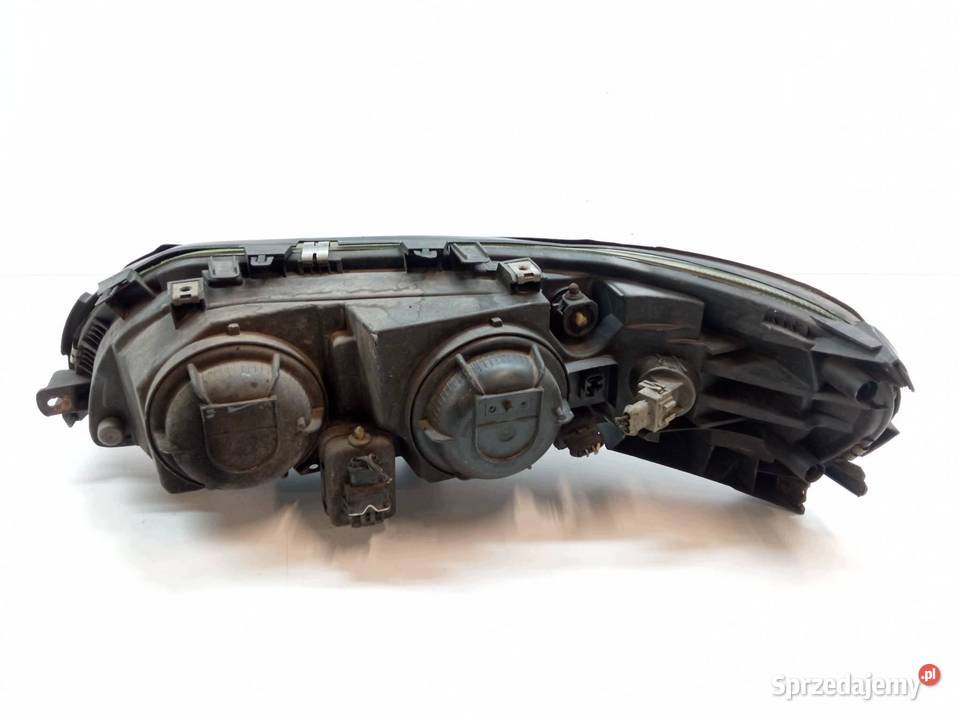 LAMPA PRZÓD PRAWA EU Volvo S60 I 20002009