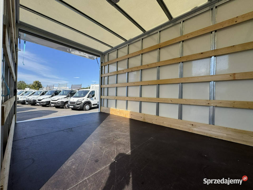 Iveco Daily 35C14 Kontener Winda 750 Na bluetooth Iveco Widełki