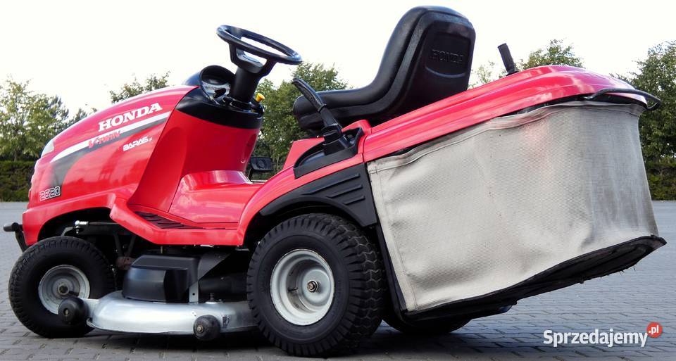 Traktorek kosiarka HONDA 2620 2 Cylindry 122 Świnice Warckie