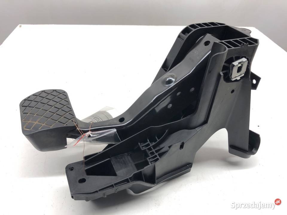 PEDAŁY SKODA OCTAVIA IV 5Q1723058CD 14 204 osobowe