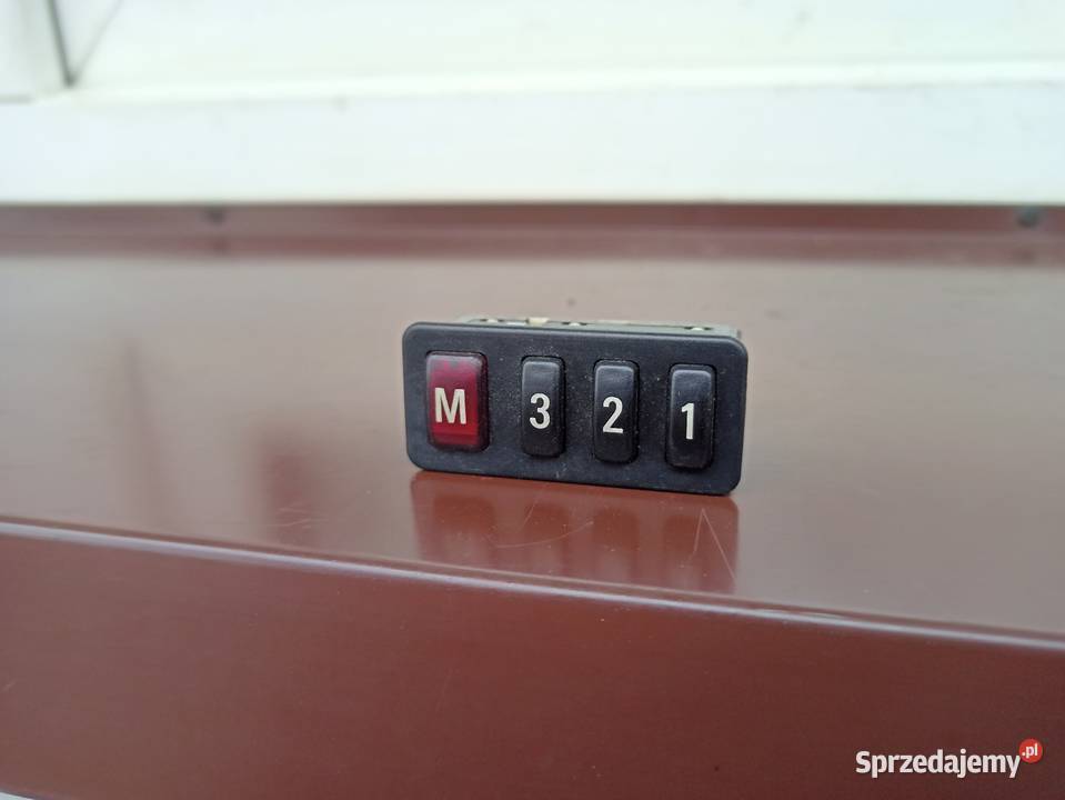 BMW E38 E39 przycisk przełącznik pamięci fotela Wyposażenie wnętrza Motoryzacja
