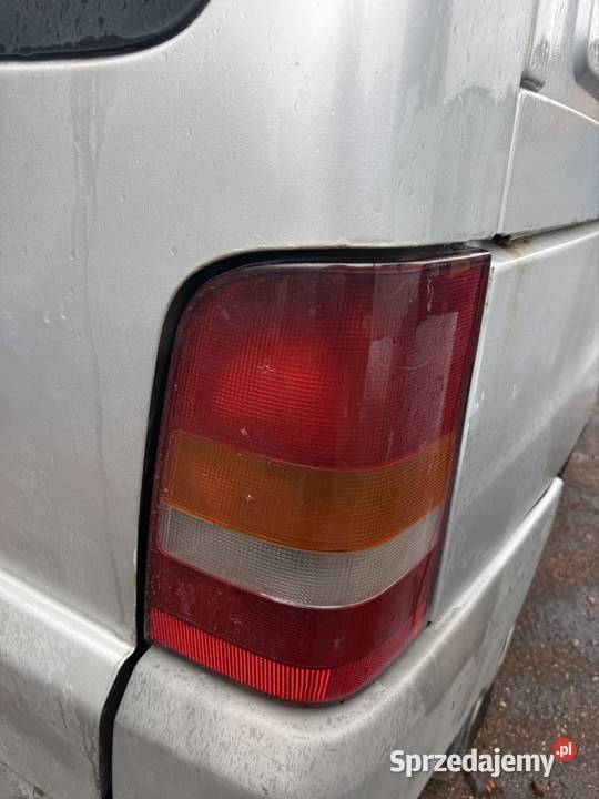 Lampa tył prawa Mercedes Vito W638 osobowe Ostrów Wielkopolski