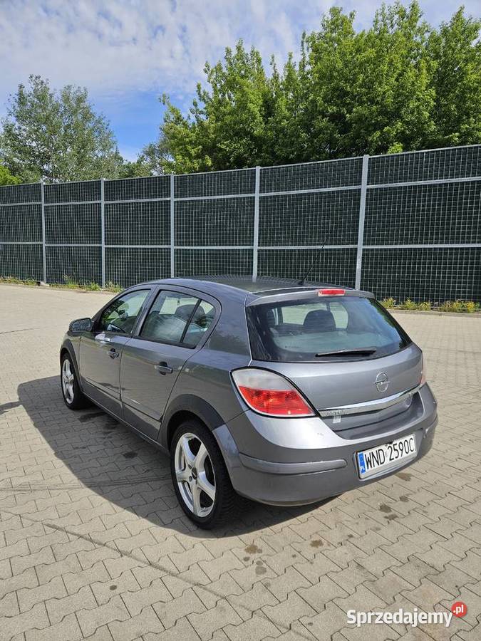 Opel Astra H 2005 Auto osobowe światła przeciwmgielne mazowieckie Nowy Dwór Mazowiecki