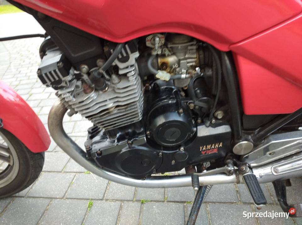 Motocykl turystyczny Yamaha 400XS akryl mazowieckie Szydłowiec