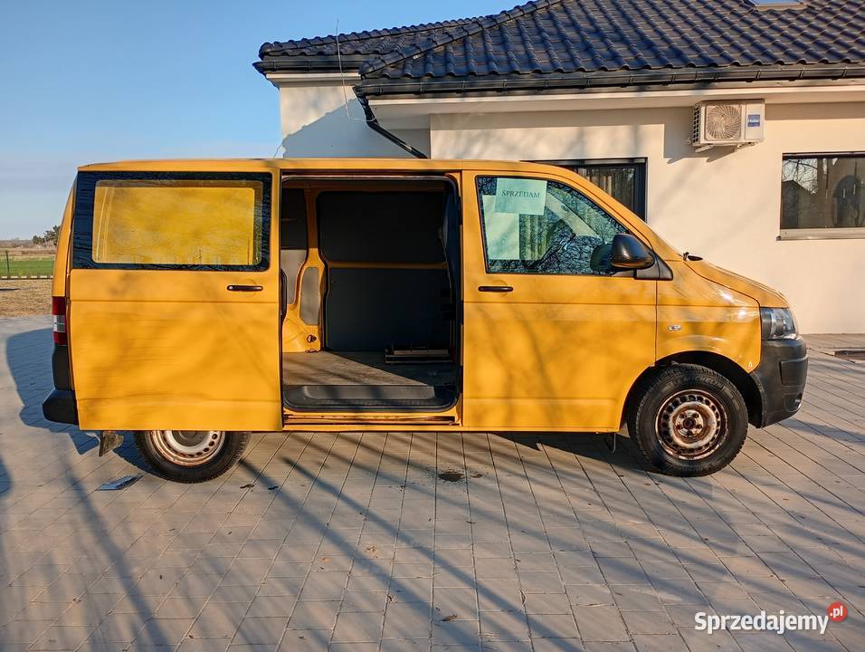 VW Transporter T5 19 TDI 83000 Rok produkcji 2014 Halinówka