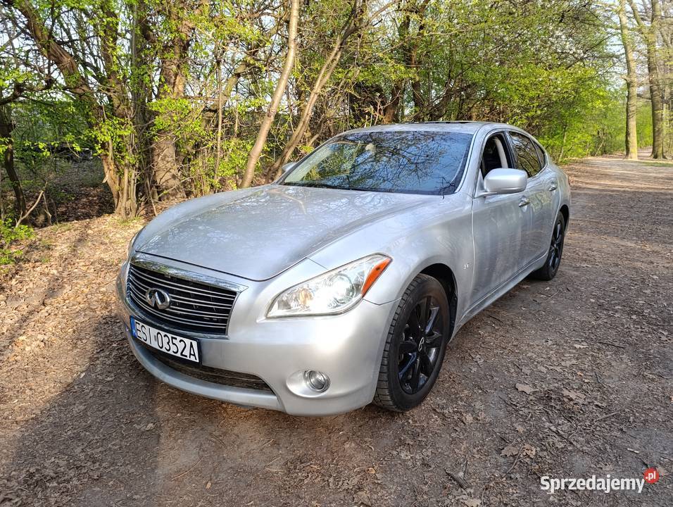 Piękne Infiniti Q70 z silnikiem benzynowym 37 automatyczna Sieradz