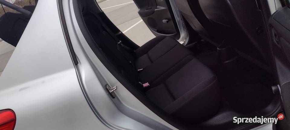 Peugeot 207 14 peugoet salon 14 16v benzyna 112 207