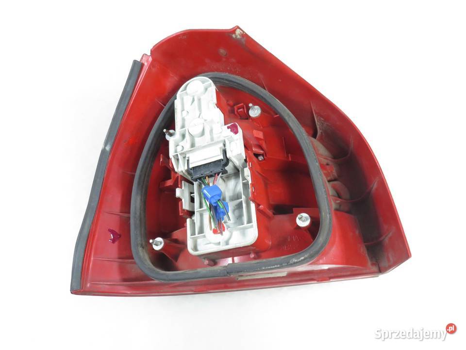 LAMPA PRAWA TYLNA AUDI A3 8L Lampy tylne