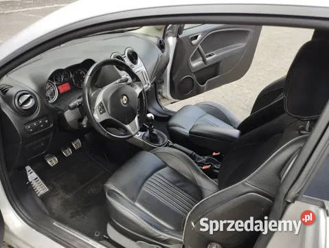 Alfa Romeo Mito 13 JTD wyposażenie Góra
