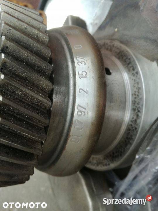 WAŁ KORBOWY MERCEDES V 6 OM 441 LAI11 Części samochodowe Osiek