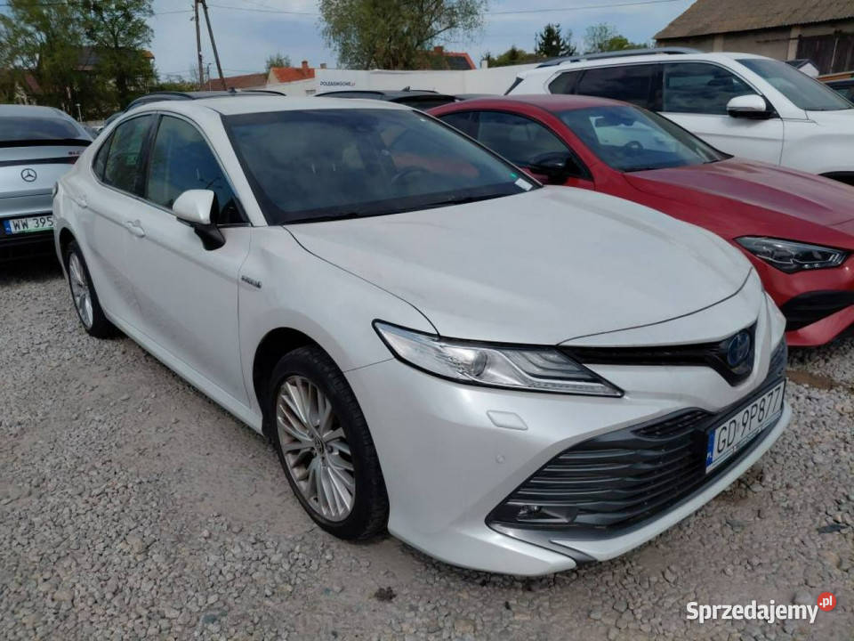 Toyota Camry IX 2018 Komorniki