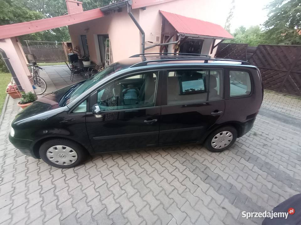 Śliczny VW Touran 7 osobowy zamiana