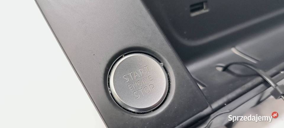 PRZYCISK AUDI A4 B9 QUATTRO 8W1864131C osobowe Lipno