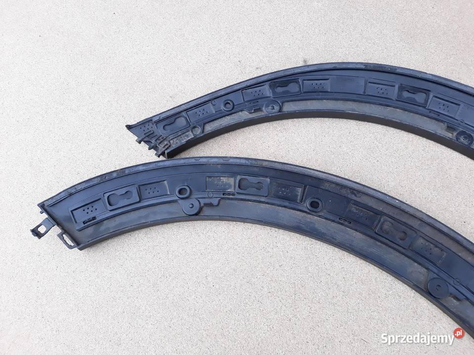 VOLVO V60 CC LISTWA BŁOTNIKA PRAWA TYŁ PRAWY Międzychód