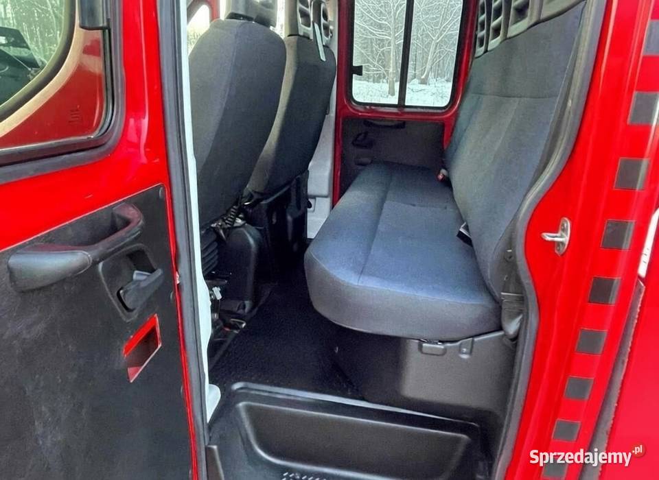 Laweta IVECO 30d 2018 Zamienię na auto osobowe 180KM sprzedam