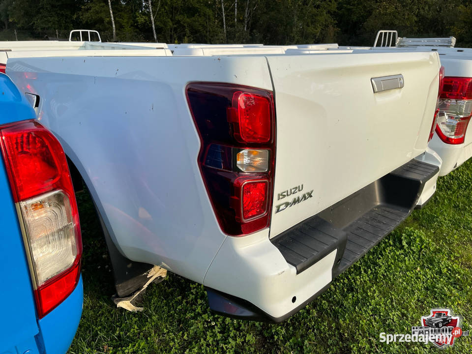 PAKA Isuzu D 2020 Skrzynia Ładunkowa 15 KAB