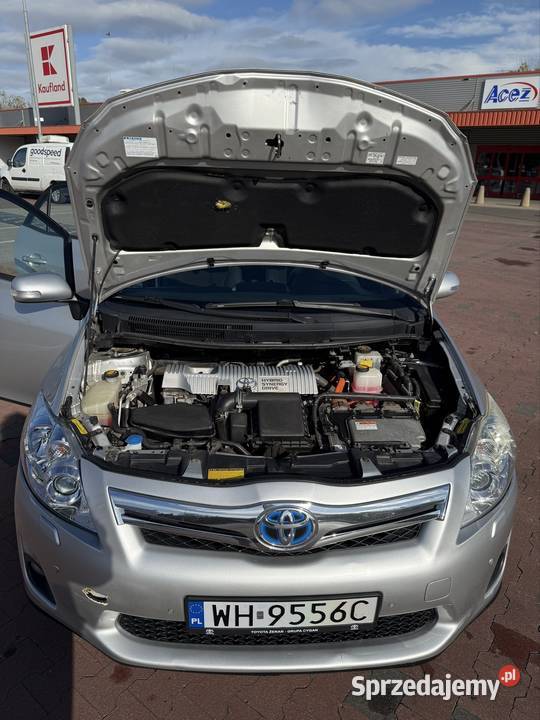 Toyota Auris Hybrid Automat 187 Duży Ekran kupiony w Polsce Warszawa