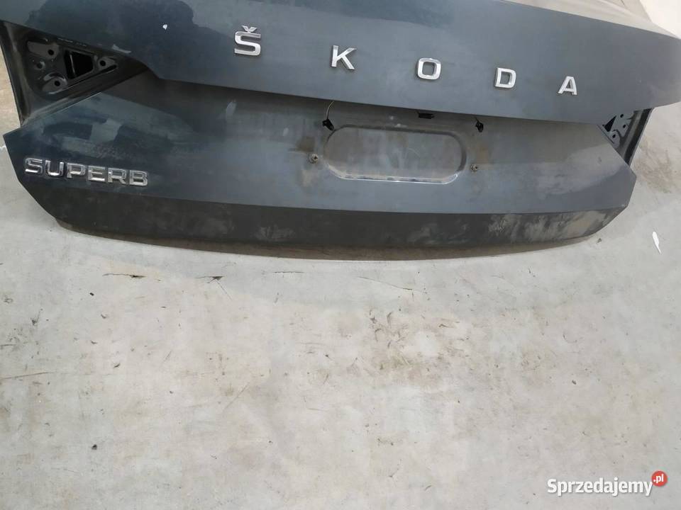 KLAPA TYŁ SEDAN Skoda Superb III 2015 osobowe
