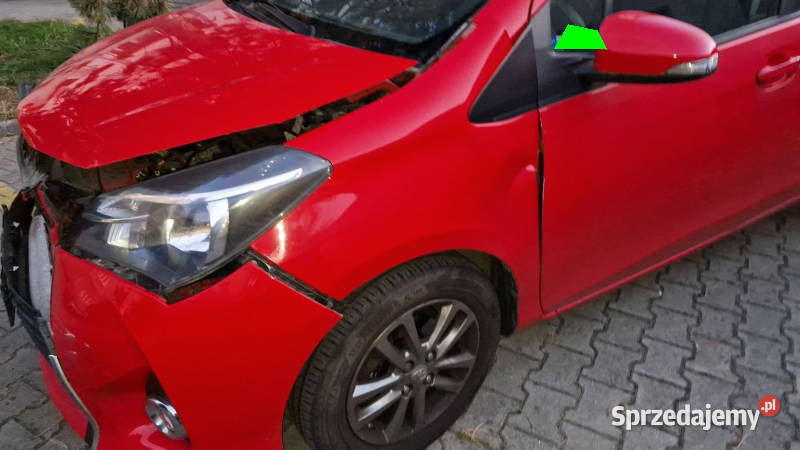 toyota yaris 92015 10 benzyna 51kw 56000
