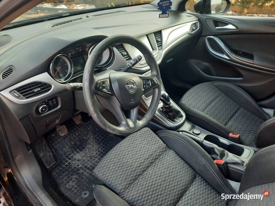 OPEL ASTRA 17 TDCI 2016r 100KM Osielsko