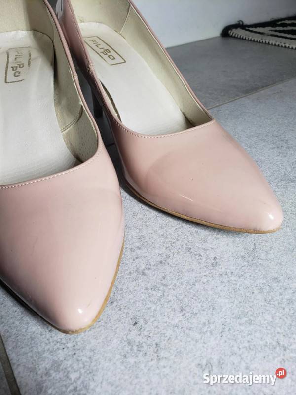 Czółenka Filippo Skóra lakierowana Pudrowy róż skóra Dzierżoniów sprzedam
