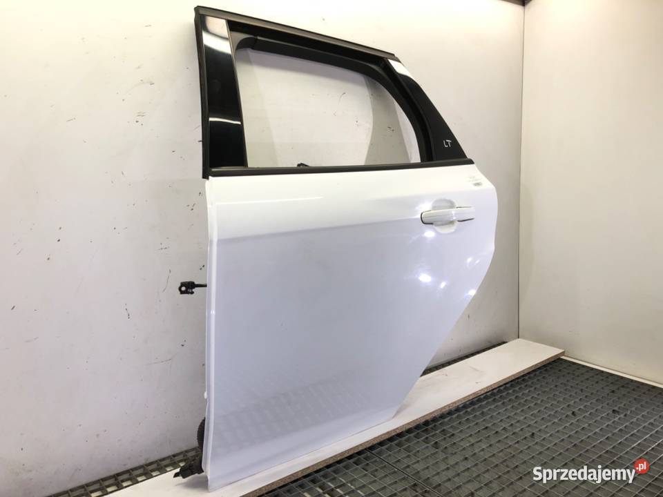 DRZWI LEWY TYŁ FORD FOCUS III Kombi