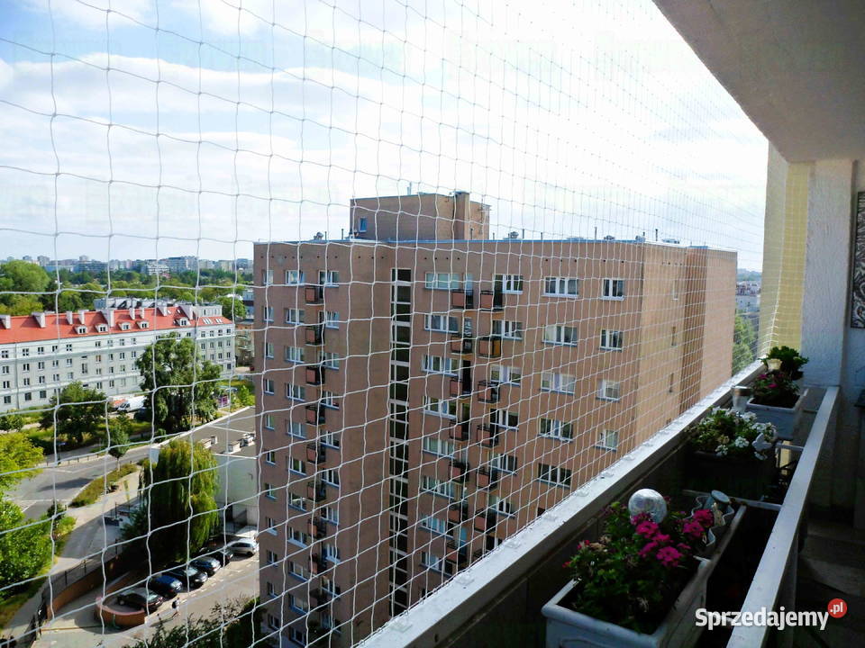 Montowanie siatek na balkon przeciw ptakom Warszawa