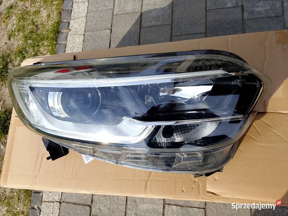 Lampa Prawa Kadjar Gołuchów