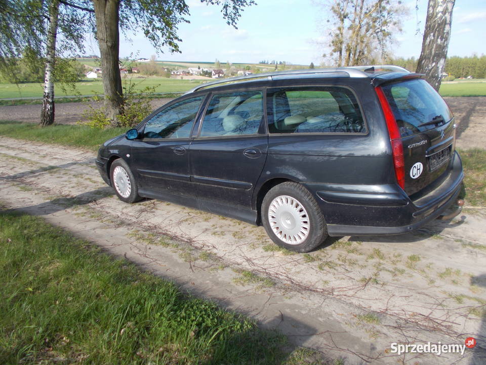 citroen C5 30 V6 XFX 02r części z tego auta Zamość sprzedam