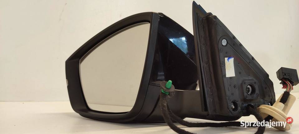 SKODA KAROQ LUSTERKO LEWE 9PIN LF9R osobowe