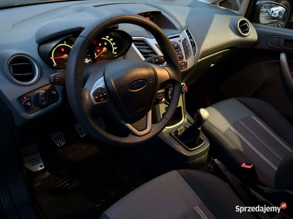 FORD Fiesta 2009r Salon Polska Podgrzewana szyba śląskie Bielsko-Biała