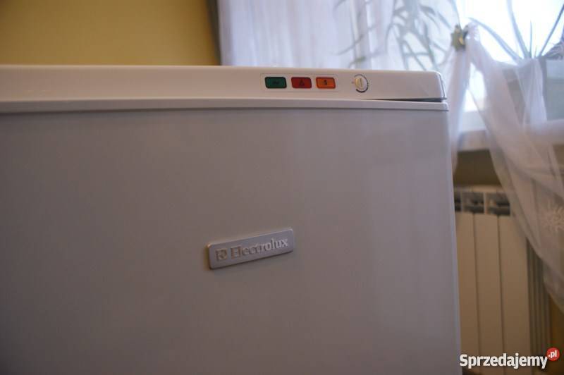 Zamrażalka ELECTROLUX EUT 10002 W używana stan Warszawa sprzedam