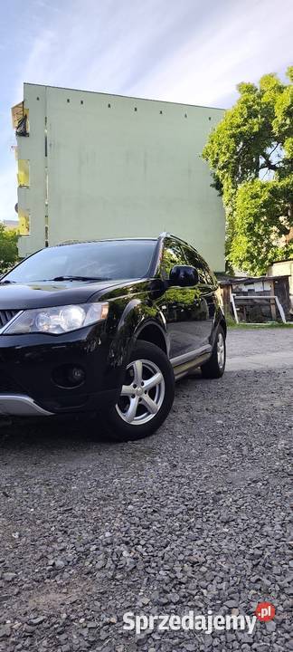 Mitsubishi Outlander 2 7 osób Rockford Fosgate elektryczne lusterka Łódź
