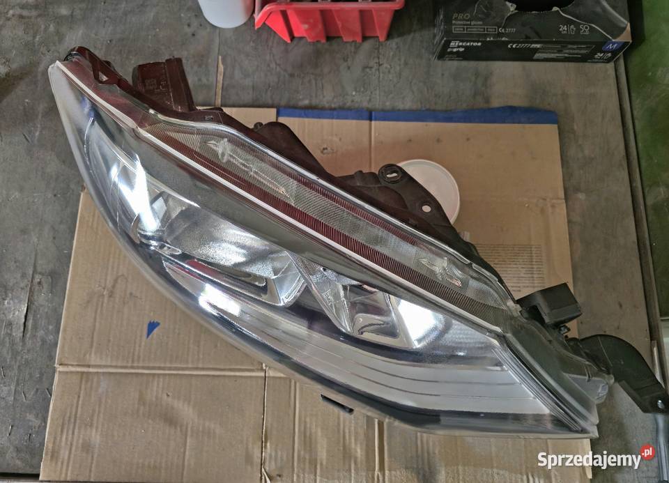 Lampa przednia lewa Nissan Pulsar 1418r osobowe zachodniopomorskie Bielinek