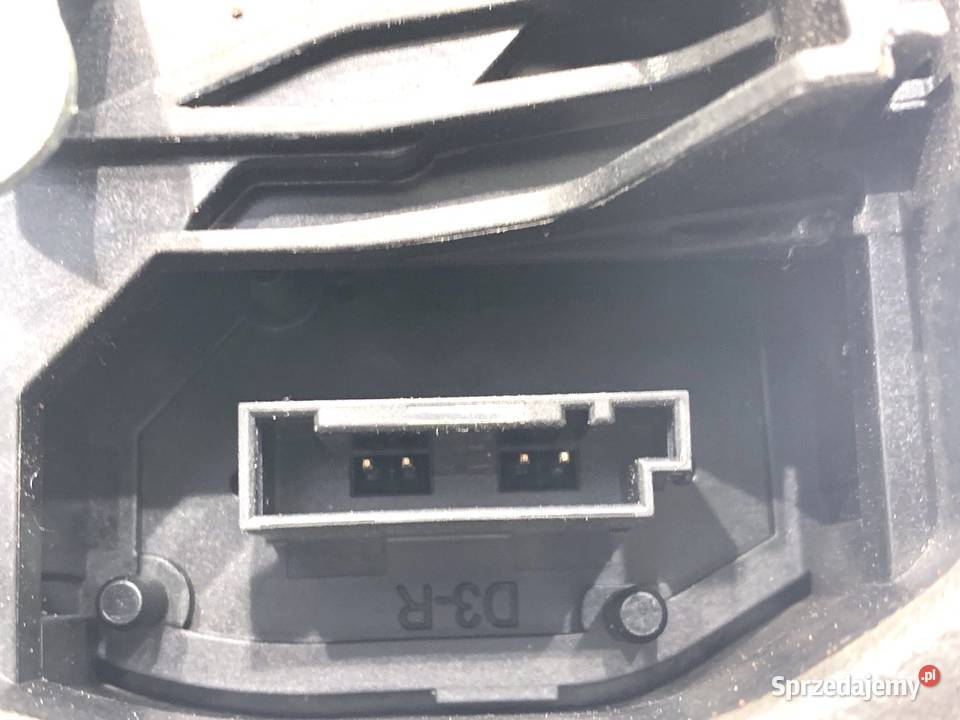 ZAMEK DRZWI PRAWY PRZÓD BMW F34 Hatchback