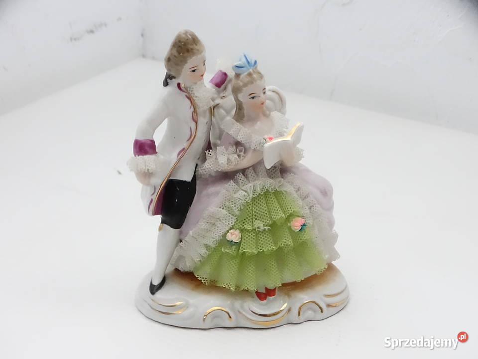 Figurka Porcelanowa Drezno Para Dworska Koronka