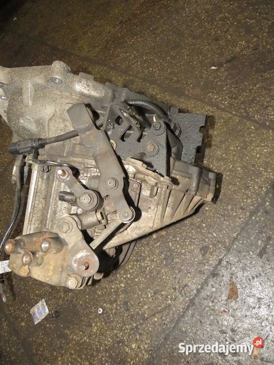 SKRZYNIA BIEGÓW 2WD HYUNDAI IX35 20 CRDI SA53JL Skrzynie biegów manualne