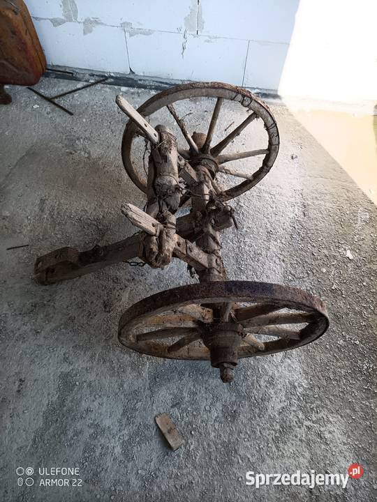 Kanister metalowy stare narzędzia Jędrzejów