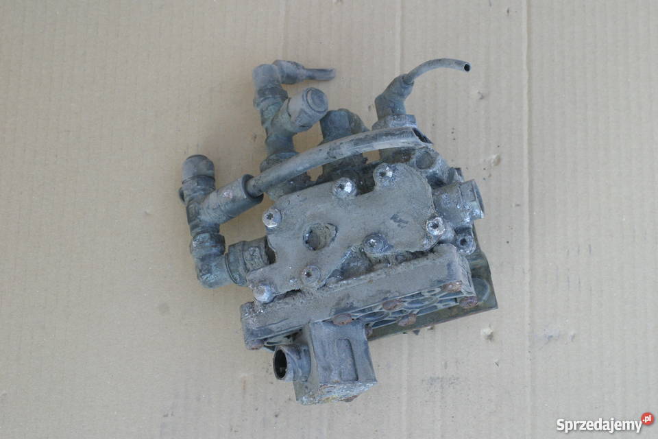 IVECO STRALIS EURO 5 ZAWÓR ECAS 4728800200 ciężarowe Bieleń