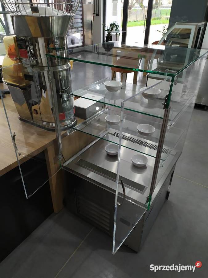 Witryna lada chłodnicza zamknięta GP REVO WZ75 Kazuń Polski