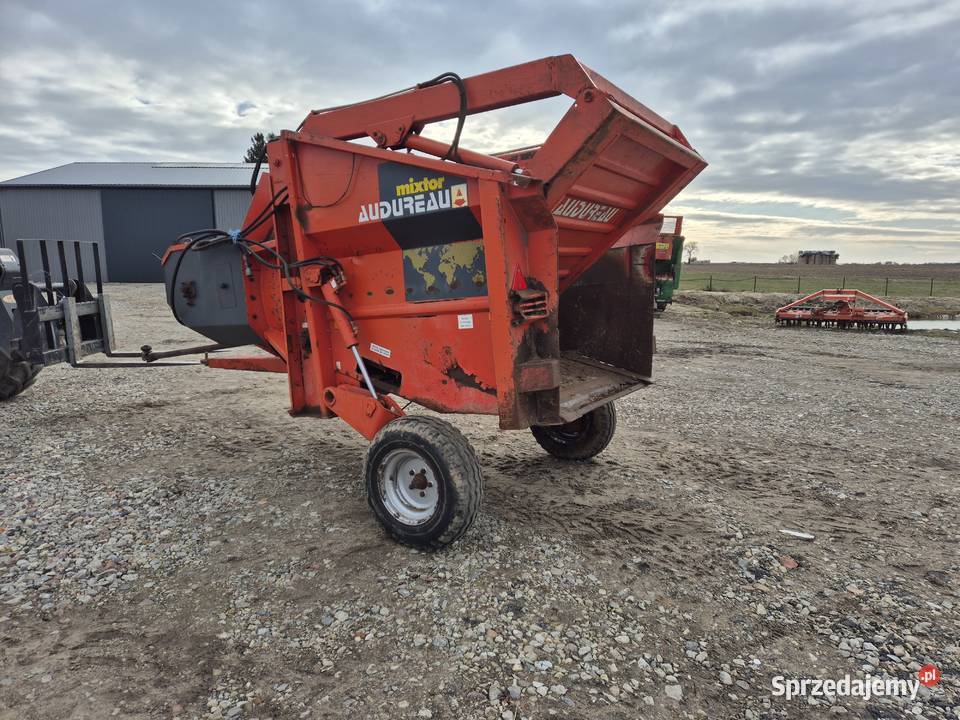 Scielarka słomy Okrzeja