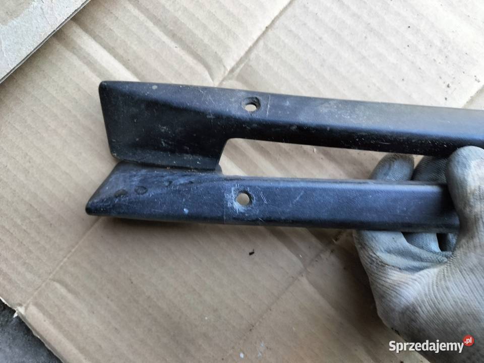 AUDI 80 B3 80B3 80B4 80 B4 OSŁONA PROWADNICY Osłony i zaślepki
