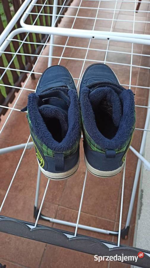 Buty jesiennozimowe z ociepleniem w środku Czernichów