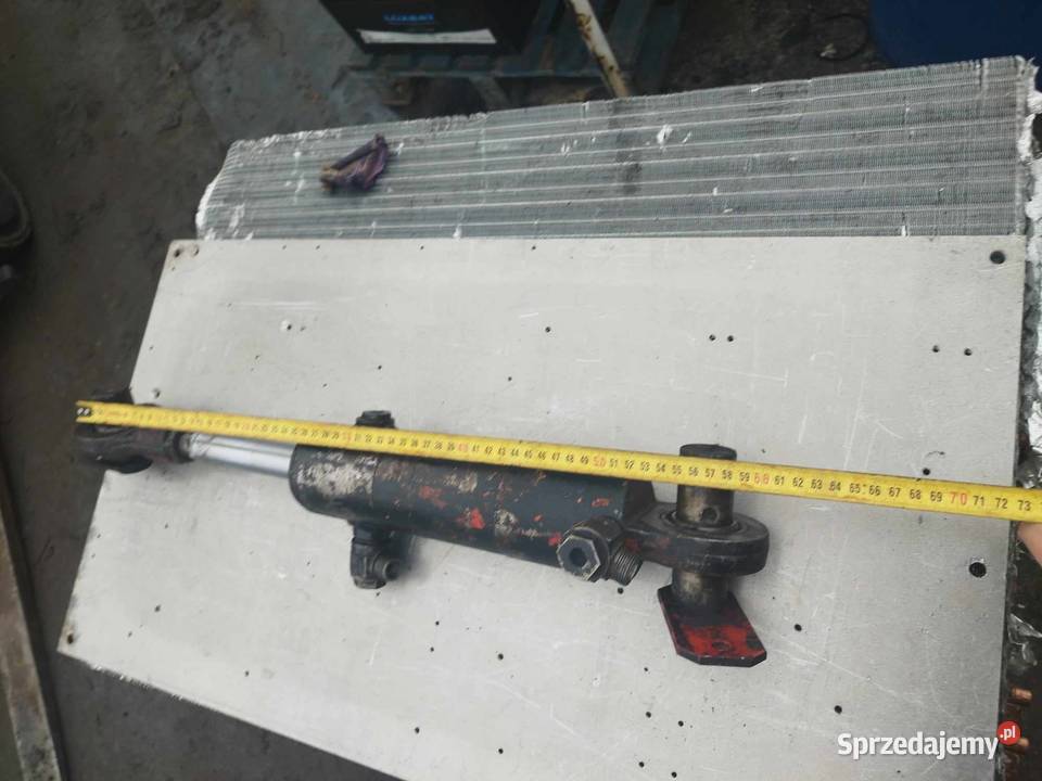 Siłownik hydrauliczny tłok Złożony 44 Strzyżew sprzedam