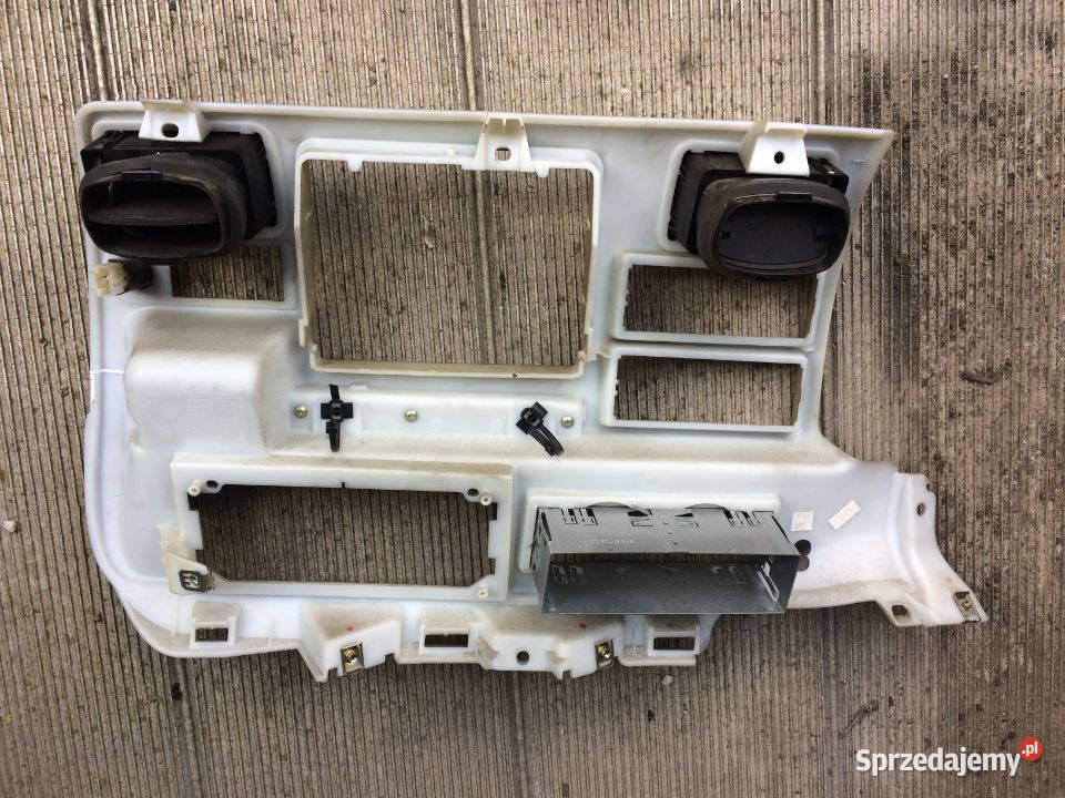 Konsola Ramka Deska Maskownica Renault Magnum Układ elektryczny Maszewo